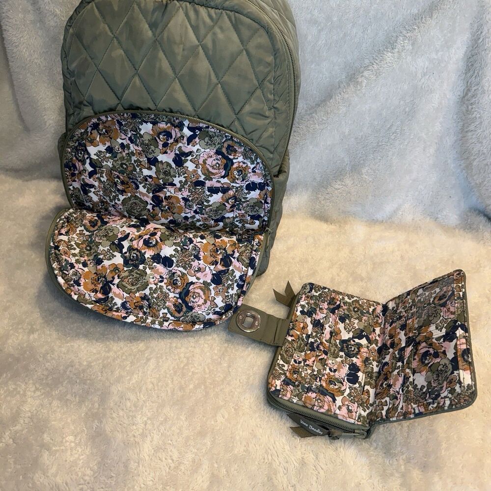 Vera Bradley quilted back pack olive leaf green with matching wallet lighten up - Picture 2 of 15
